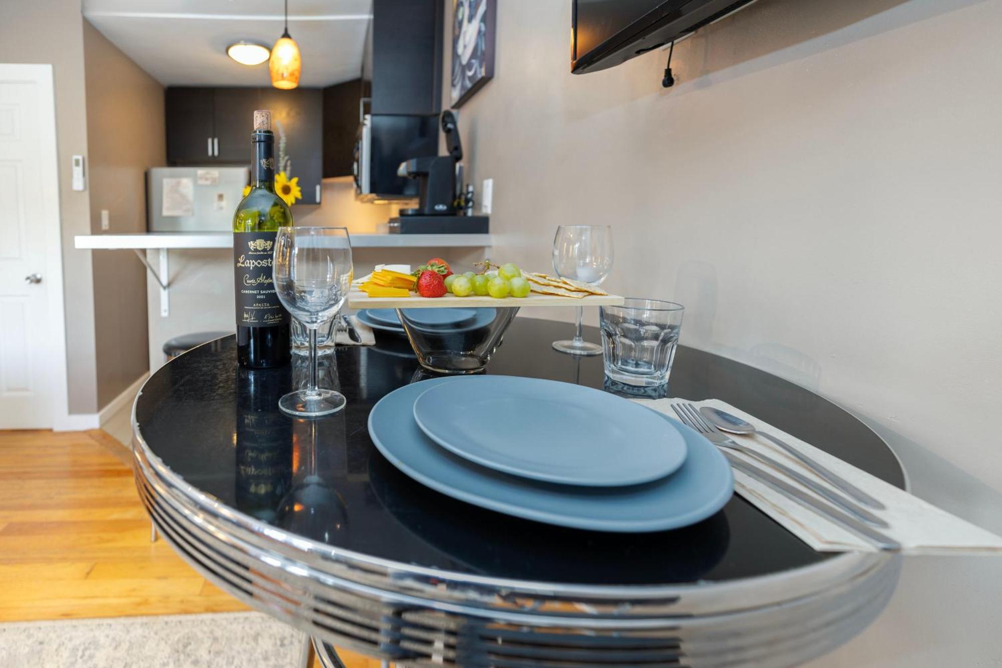 The Flagstone Boutique Inn & Suites カナブ エクステリア 写真