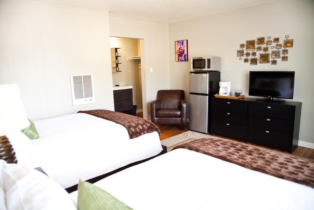 The Flagstone Boutique Inn & Suites カナブ 部屋 写真