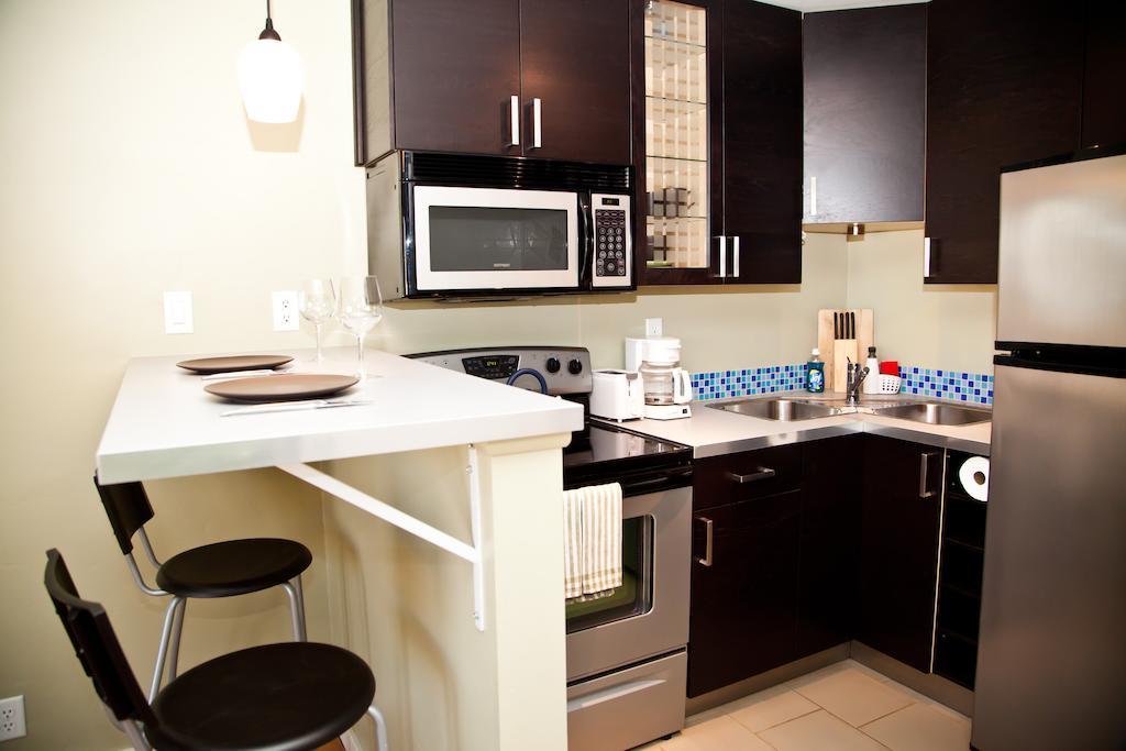 The Flagstone Boutique Inn & Suites カナブ エクステリア 写真